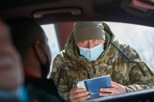 Погранслужба задержала двух гражданок Турции: одну разыскивал Интерпол