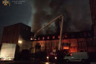 В Киеве произошел пожар в офисном здании: обошлось без пострадавших.