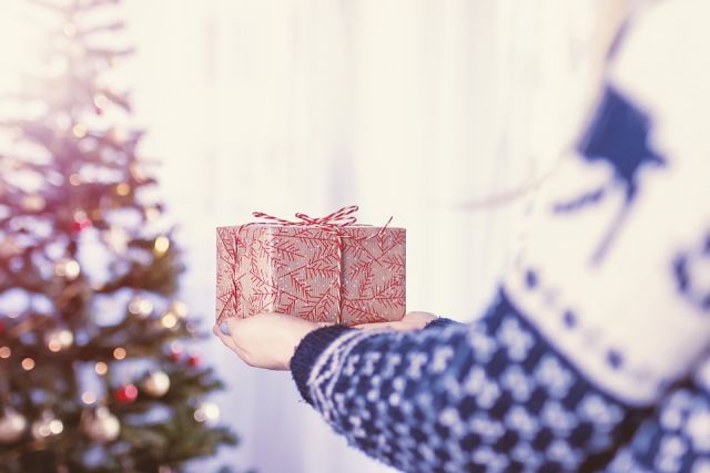 Эксперты советуют позаботятся о заказе новогодних подарков заранее