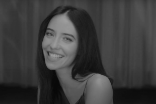 Дорофеева выпустила чувственное mood-video на песню группы «Тату».