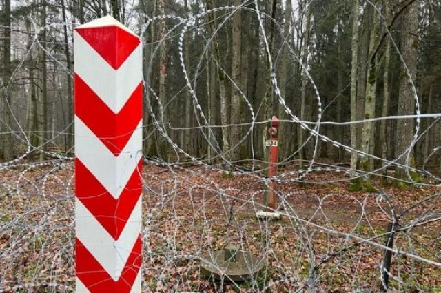 Более 200 мигрантов пытались прорваться на территорию Польши