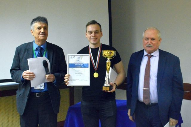 Электромонтер из Оренбурга Илья Овчинников одержал победу на Всероссийских соревнованиях профессионального мастерства.