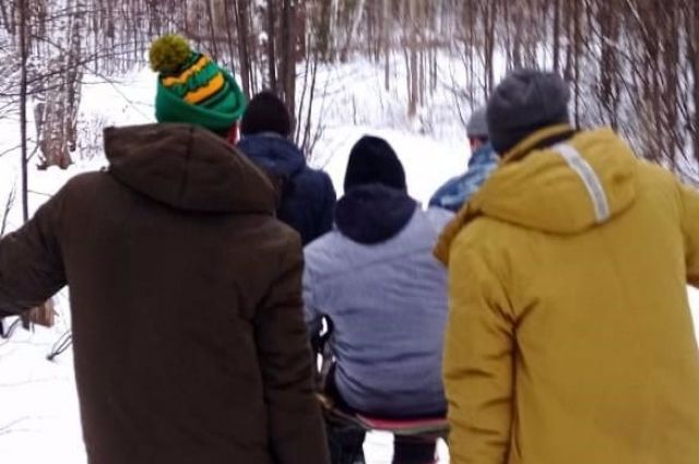 Со скал «Семь братьев» в Свердловской области сорвался турист