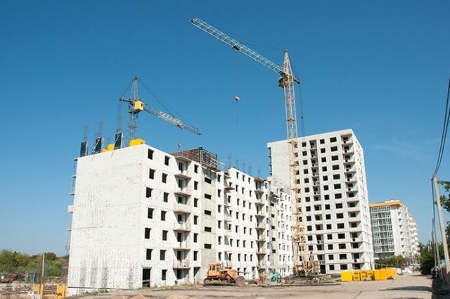 За десять месяцев 2021 года было введено 2,1 млн кв. м жилья