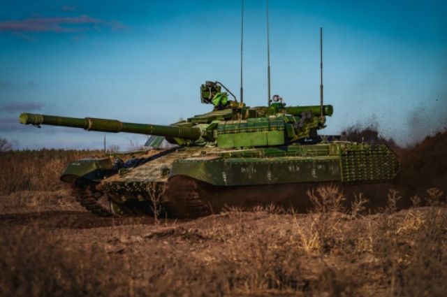Харьковский бронетанковый завод модернизировал командирский танк Т-64