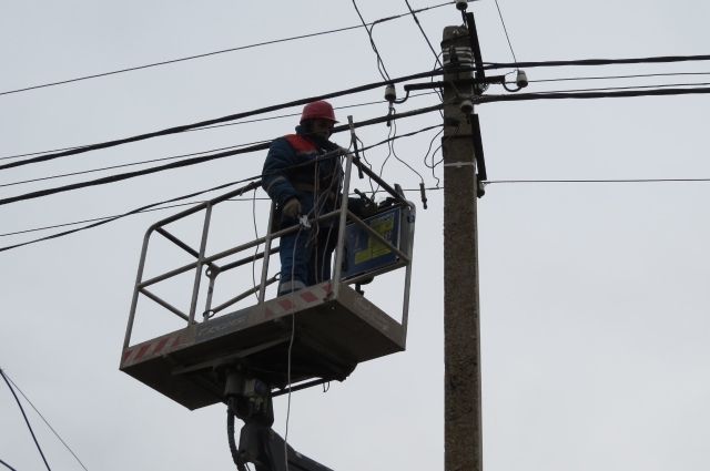 На Дону восстановили электроснабжение в пострадавших от урагана районах