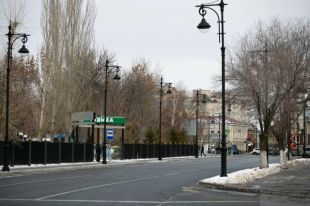 Улицу Постникова в Оренбурге полностью открыли для движения автотранспорта после капремонта.