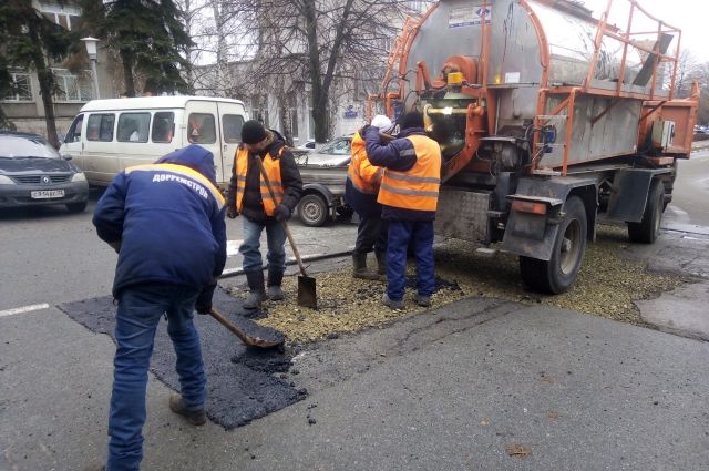 В Ульяновске места раскопок ремонтируют литым асфальтобетоном