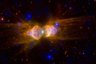 Телескоп NASA сделал фотографию биполярной туманности Муравей