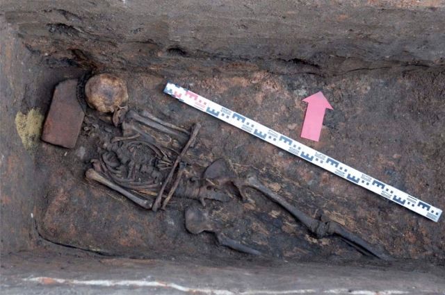 Археологи обнаружили останки монахов XVII века в Арзамасе