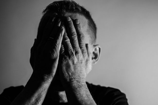 Депрессия, потеря зрения или памяти: Псковский врач назвала симптомы COVID