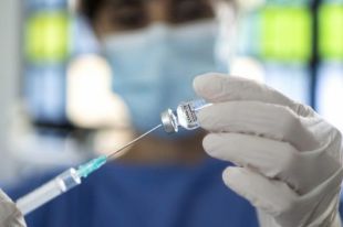 Более 86 процентов педагогов полностью вакцинировались от COVID-19.