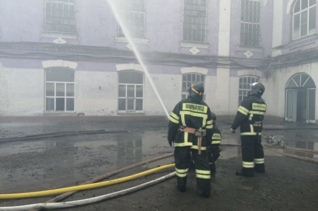 Пожар на сахарном комбинате во Льгове Курской области потушен