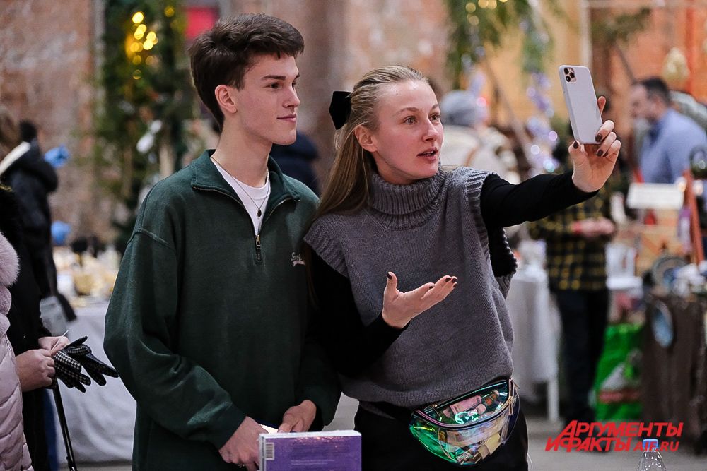 Новогодний фестиваль Red Market-2021 в Перми.