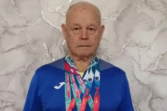На Кубке России по плаванию 84-летний муромлянин завоевал золотую медаль