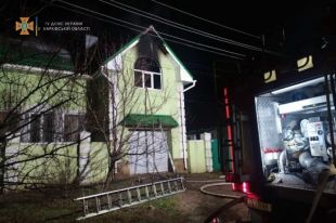 В Харькове в реабилитационном центре вспыхнул масштабный пожар.