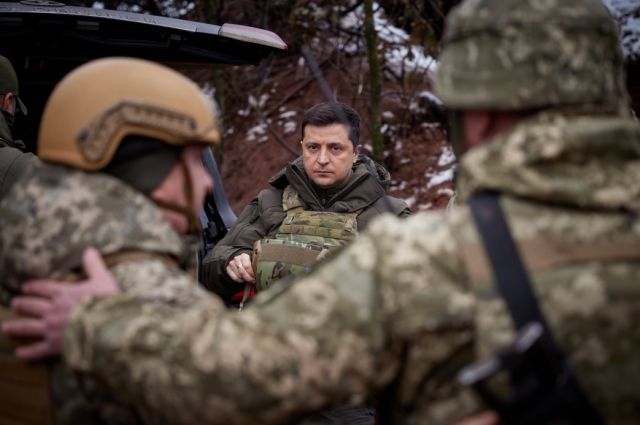 Зеленский посетил передовые позиции ВСУ в Донбассе
