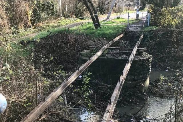 В Геленджике приступили к ремонту мостов