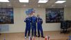 Члены основного экипажа 20-й экспедиции на МКС космонавт Роскосмоса Александр Мисуркин (в центре) и японские космические туристы Йозо Хирано (слева) и Юсаку Маэзава (справа) во время предстартовой пресс-конференции