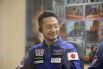 Член основного экипажа 20-й экспедиции на МКС японский космический турист Йозо Хирано во время предстартовой пресс-конференции