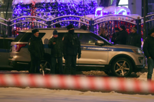 В Москве мужчина убил трех человек в МФЦ из-за просьбы надеть маску