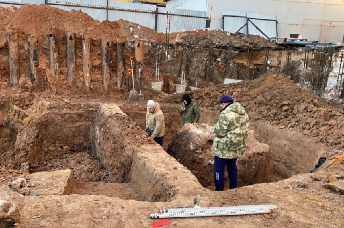 В Нижнем Новгороде на стройке корпуса ВШЭ были найдены старинные изделия |  АиФ Нижний Новгород