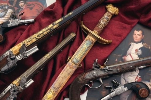 На аукционе продали шпагу и пистолеты Наполеона за почти 3 млн долларов. 