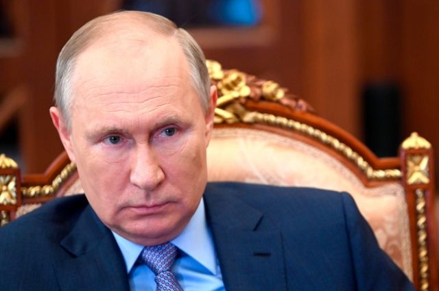Путин считает целью американских санкций сдерживание России