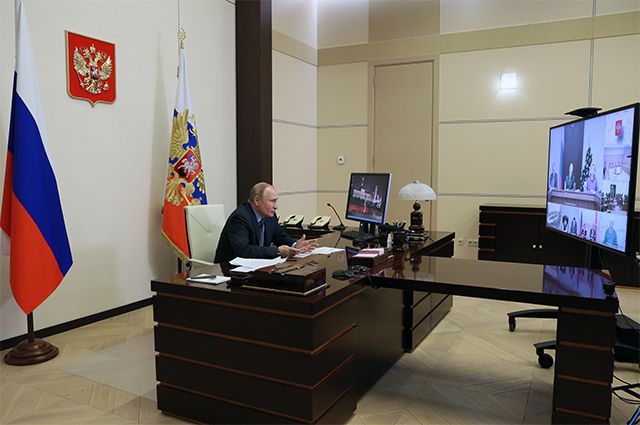 9 декабря 2021. Президент РФ Владимир Путин проводит в режиме видеоконференции заседание Совета по развитию гражданского общества и правам человека.