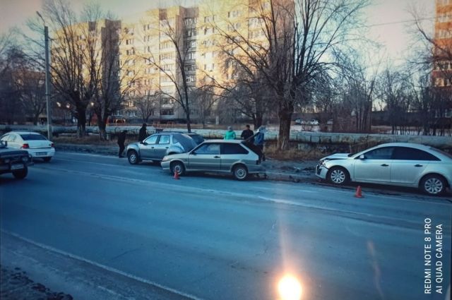 В ДТП с четырьмя машинами в Новотроицке не пострадал ни один человек