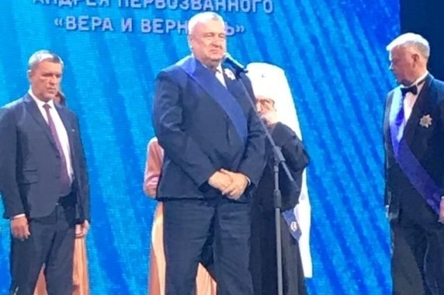 Владимиру Вавилову вручили премию «за подвиг доброты, милосердного служения ближним и огромный вклад в развитие системы паллиати́вной помощи»