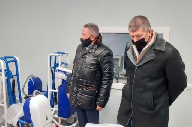Общественники посетили новый инфекционный центр в Саратове