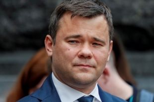 Андрей Богдан заявил, что «Слуги народа» получают зарплату в «конвертах»