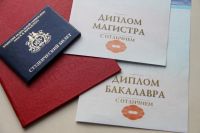Студенту оренбургского вуза аннулировали диплом из-за взятки