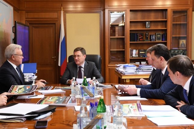 Собравшиеся обсудили план развития города на ближайшую и долгосрочную перспективу.