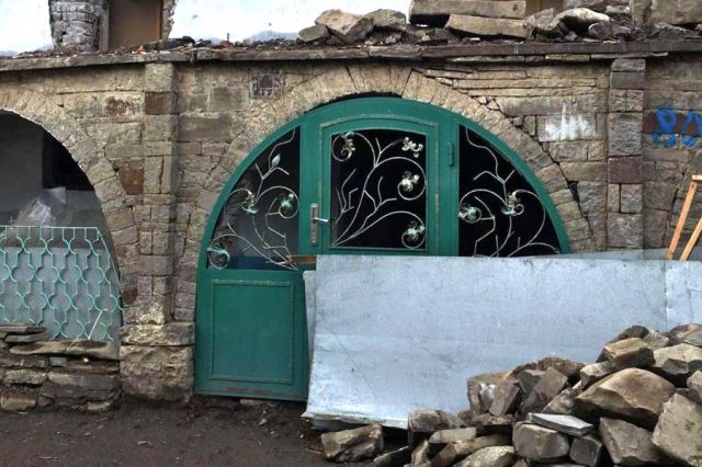 Дагнаследие сообщило о нарушениях при ремонте старинной мечети в селе Тпиг