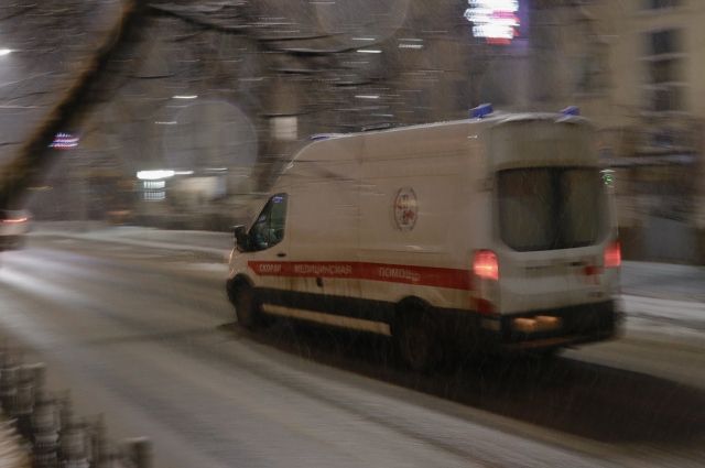 В Омской области пьяный мужчина угнал автомобиль скорой помощи