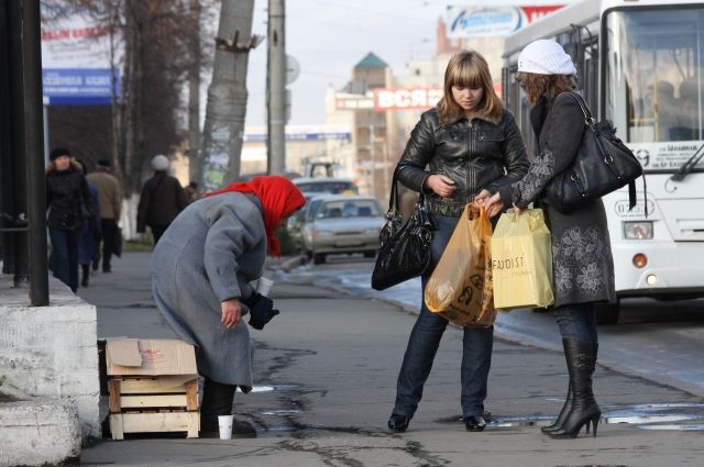 За чертой бедности в Омской области находится 13,6% населения.
