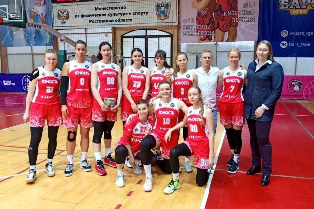 Пензенская «Юность» вернула лидерство в чемпионате женской Суперлиги-2