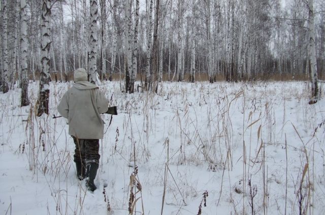 Группа охотников застряла в условиях бездорожья в шести километрах от поселка Репино Оренбургского района.