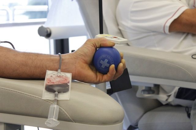 Перед новогодними праздниками на Урале пополняют запасы донорской крови