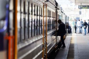 Дополнительные поезда из Львова в Пшемысль отменили: подробности