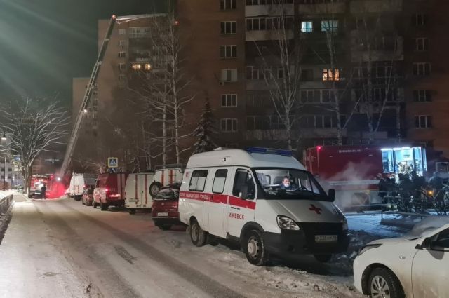 В Ижевске на пожаре в высотке погибли два человека