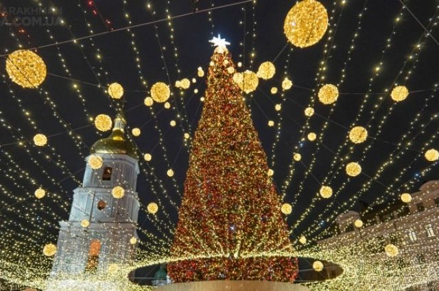 Главная елка Украины попала в рейтинг самых красивых в Европе