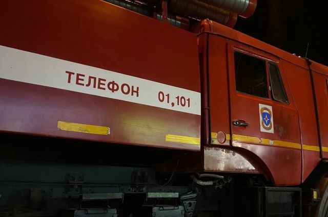 Крыша частного дама загорелась в Краснодаре в ночь на 1 января