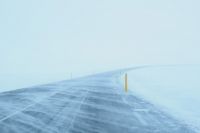 Жителям Оренбургской области порекомендовали избежать поездок на дальние расстояния в связи со снегопадом.