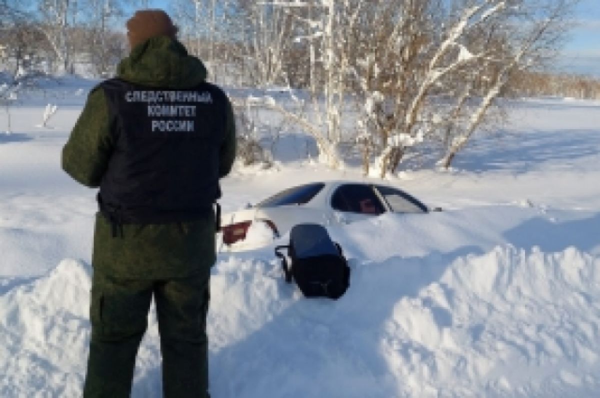 На Камчатке два человека задохнулись в застрявшей в снегу машине |  Аргументы и Факты