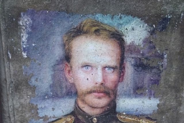 На стене здания в Новосибирске появился портрет «чёрного барона» Унгерна