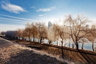 Погода будто в октябре: в Киеве побит температурный рекорд ХІХ века