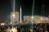 В Алма-Аты протестующие захватили офис телеканала "Мир24" и требовали выхода в прямой эфир